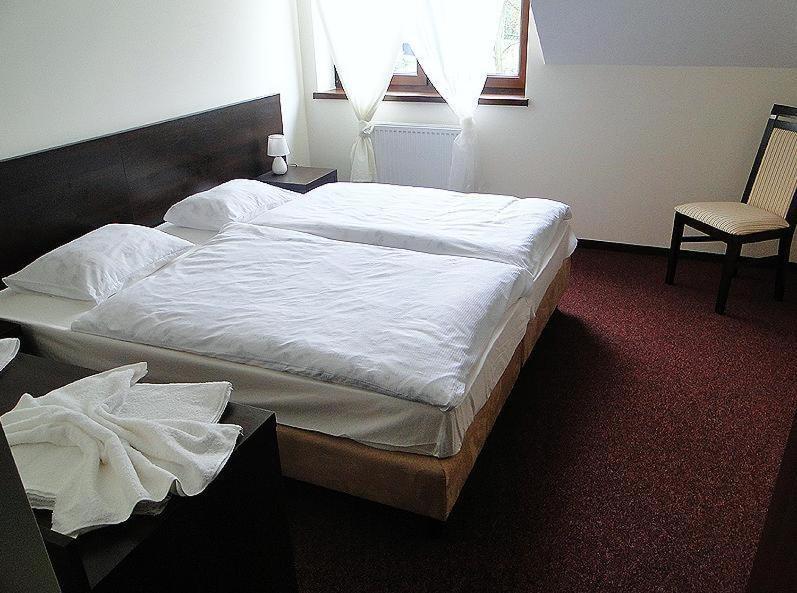 Hotel Cynamon Tokarnia  Chambre photo